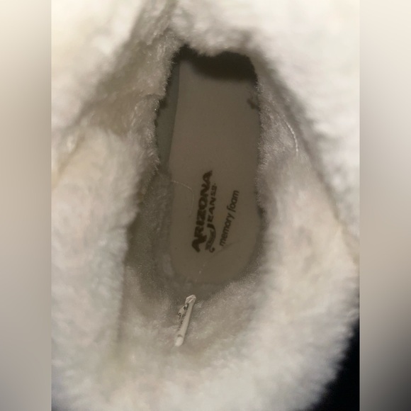 🎉 HOST PICK 🎉 Women’s Arizona Jean Co. Memory Foam Chestnut Ankle Booties-Size 7 - Picture 11 of 13